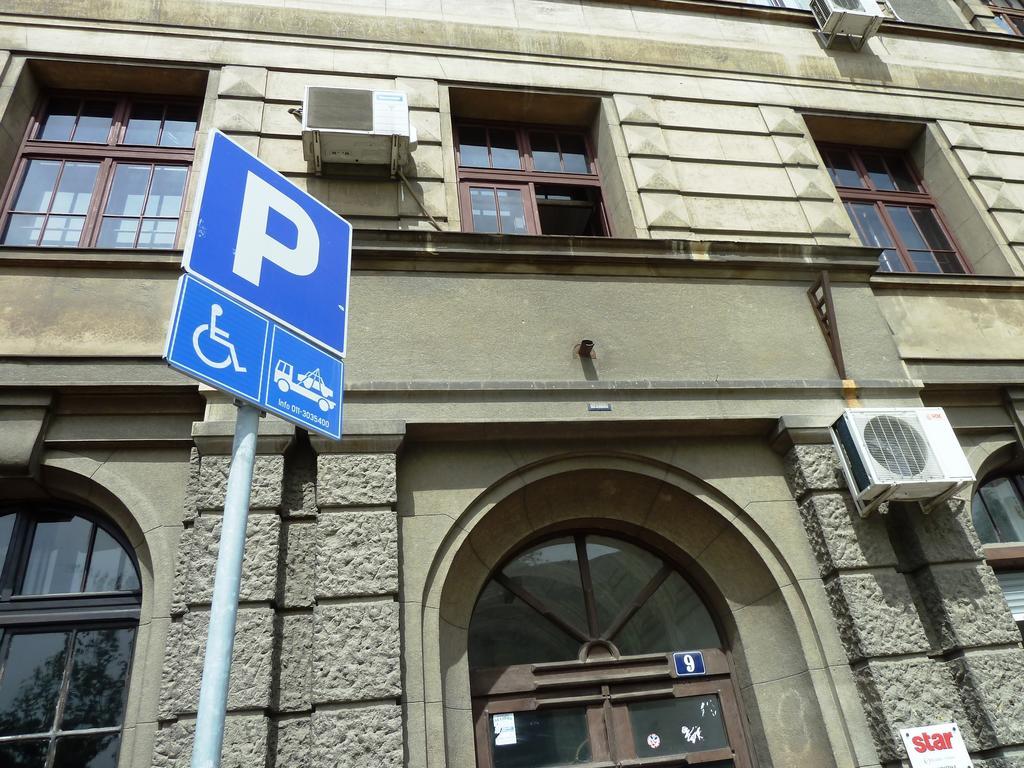 Apartment Parliament Park Beograd Eksteriør billede